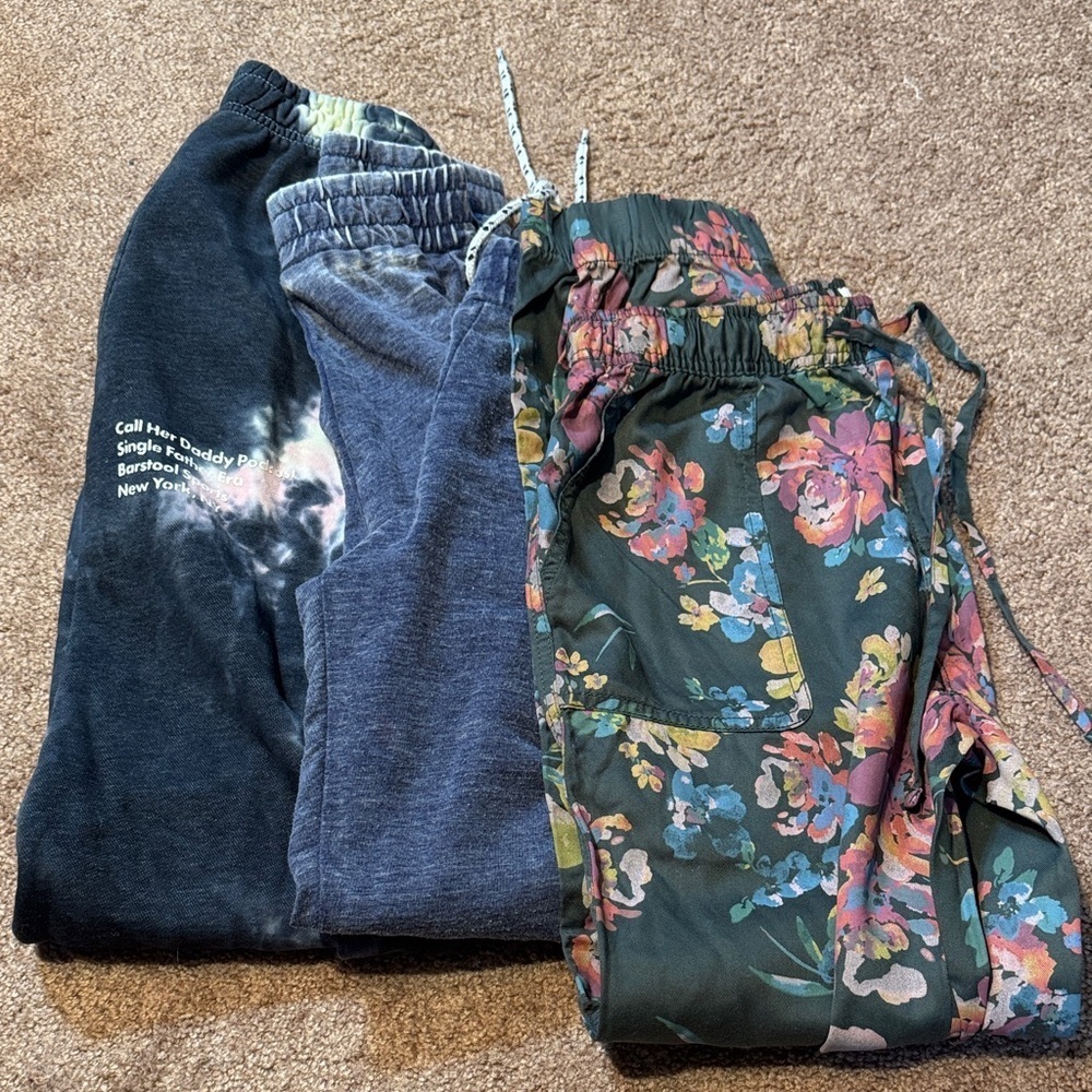 3 Pair GUC Women's Joggers Tie-Dye Graphic and Floral Jogger Pants